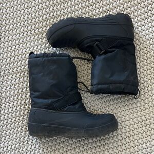 Northside Kids Black Snow Boots